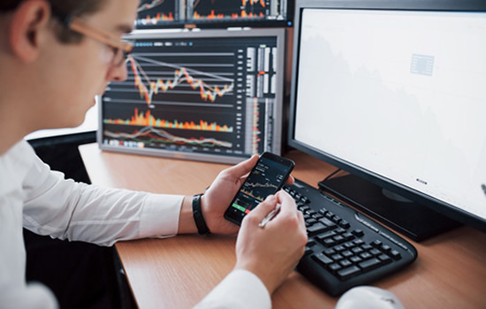 More than half of business intelligence deployment projects fall